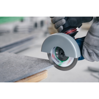 Угловая шлифмашина (болгарка) Bosch GWX 9-125 S