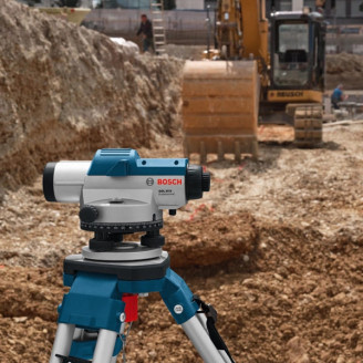 Оптичний нівелір Bosch GOL 20 + BT160 + GR500
