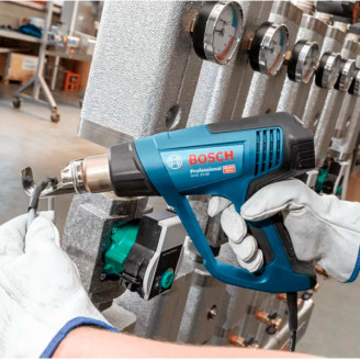 Технический фен Bosch GHG 23-66 Professional с 2 насадками