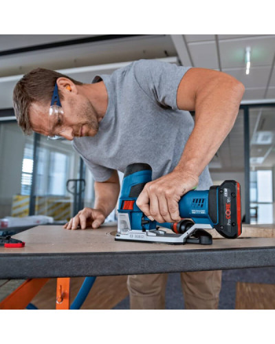 Аккумуляторный лобзик Bosch GST 18V-155 SC Professional, без акб и з/у  - фото 16