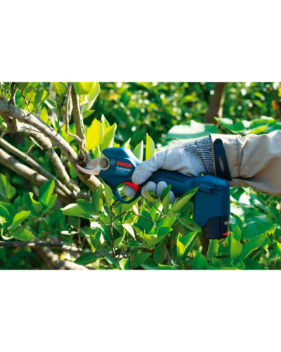 Акумуляторний секатор Bosch Pro Pruner (solo)  - фото 11