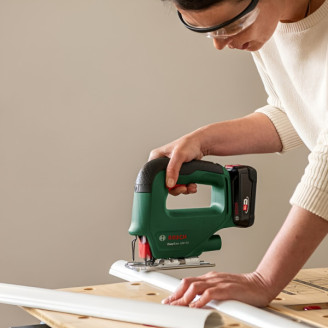 Акумуляторний лобзик Bosch Easy Saw 18V-70, без акб і з/п
