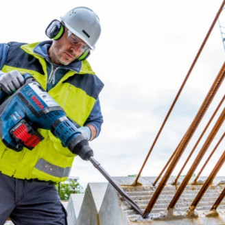 Акумуляторний перфоратор Bosch  GBH 18V-45 C